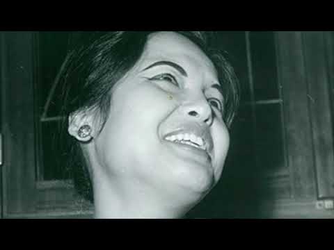 "Quando m'en vo' soletta per la via" Rukmini Sukmawati. LA BOHEME Barcellona Live 15.11.1967