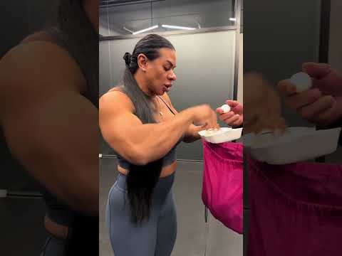 Eu sendo assaltada! 🤭✨........#humor #comedia #fyyyyyyyyyyy#fypシ #bodybuilding #fyp #viral