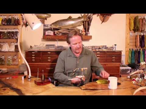 Slide Inn Tying Tips - How to Make your own Benchtop Comb Holder with Kelly Galloup