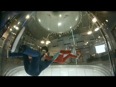 Indoor skydiving: sit fly camp (Nell 40)