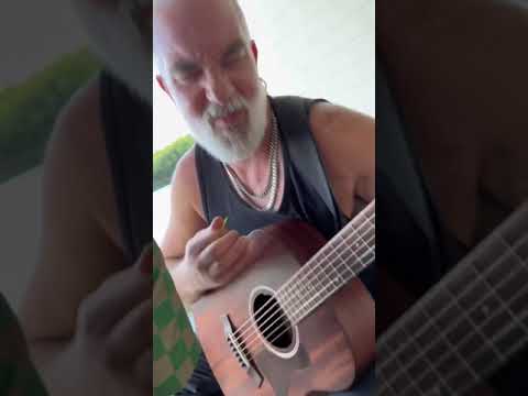 Sebastián Yatra - Una Noche Sin Pensar (Acoustic)