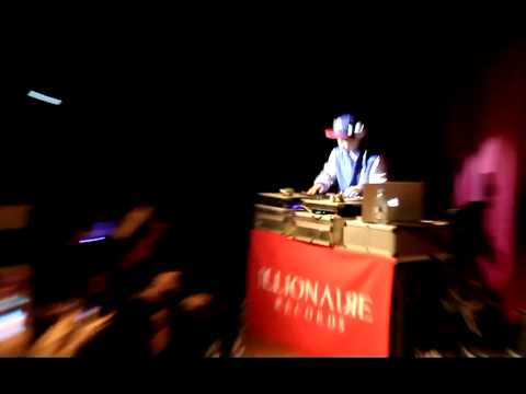 Dj Wegun Spinnin at Dok2 do it for the Fans Show Pusan