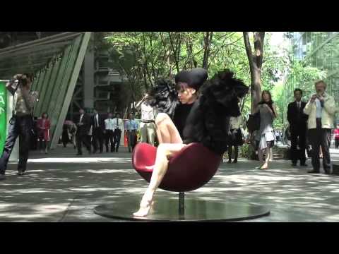 XTRA - 'egg' ballet in tokyo 2009