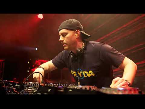 Eric Prydz - Kings of prydzopolis
