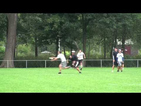 Russian National Ultimate Team vs Mooncatchers Windmill Windup 2011