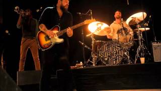 Nathaniel Rateliff And The Night Sweats  - Trying So Hard Not To Know (Blog La Musica Que Nunca)