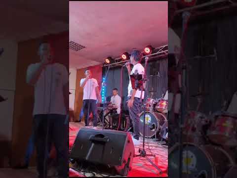 MITIA MANGINA - NJAKATIANA & FINARITRA ( RINDRA TARIKA)