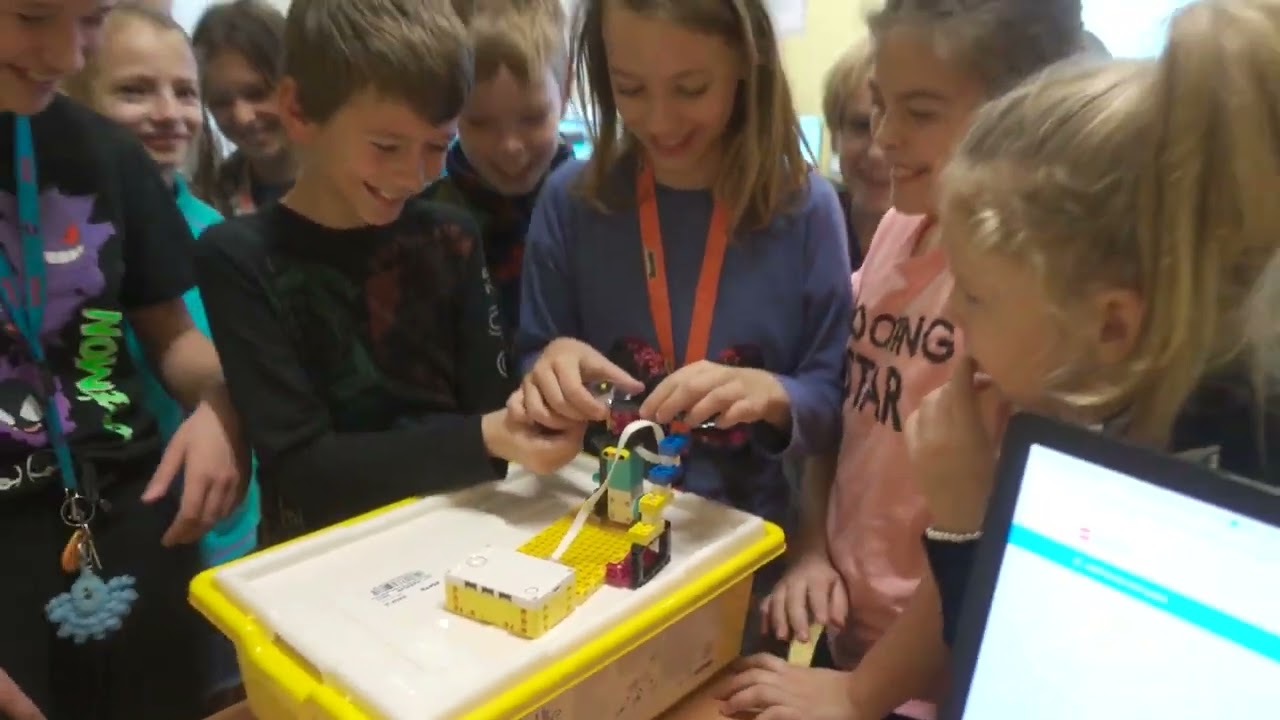 School Presentation (Erasmus), 2024