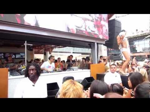 Kaskade plays Zedd - Spectrum (Deniz Koyu Remix) @ Marquee Day Club 7/29/12
