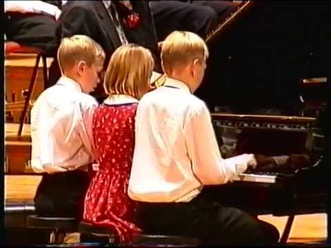 Ganz: Qui Vive - Grand Galop de Concert for 6 hands at 1 piano
