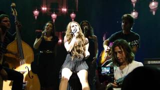 Miley Cyrus - These Four Walls in HD - LIVE in Portland