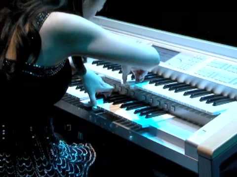 An electrifying organ performance