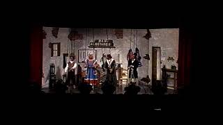 Esta familia esta colgá – Final – COAC 2003