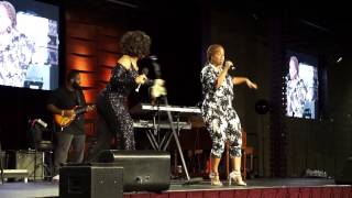 Mary Mary performs together again. Erica surprises Tina in L.A!