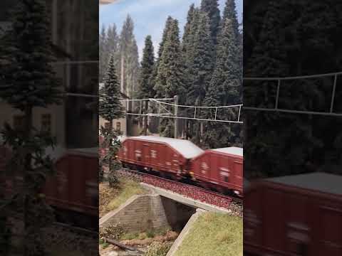 Miniatura de trem - reprodução de transporte de Bobinas SNCB