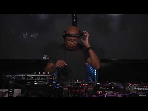 GKD on The Decks # 5 - DJ set (CDJ-2000-NXS2 + DJM900-NXS2 + RMX-1000 + TORAIZ SP16 PIONEER DJ)