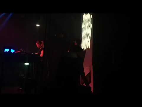 DEBORAH DE LUCA / 13 09 19 / WAREHOUSE