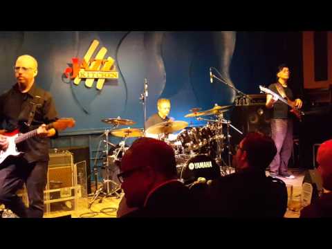 Dave Weckl drum solo with Oz Noy and Jimmy Haslip cover of James Brown - I Got You (I Feel Good)
