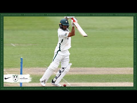 HIGHLIGHTS | GARETH RODERICK AND BRETT D'OLIVEIRA PULL BACK INITIATIVE ON DAY ONE AGAINST NOTTS