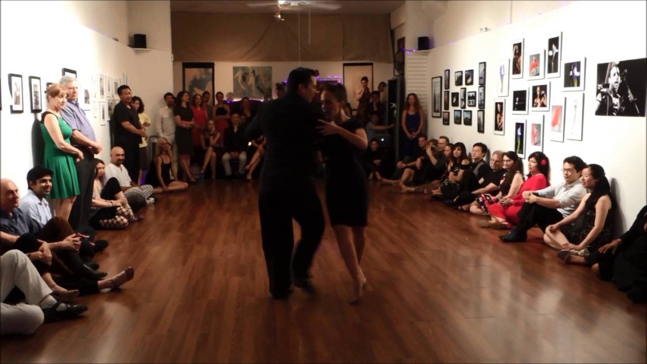 Leandro Oliver and Laila Rezk dance "Humillacion" at Tango San Pedro
