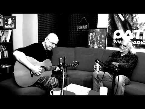 Roman Hampacher - Roman Hampacher - Trochu zestárli jsme má milá (live at Radio Pa
