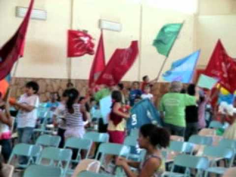 retiro dos  missionários mirins-cantando.AVI