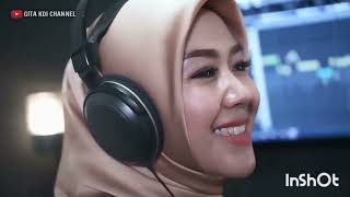 Download lagu GITA KDI, ikan dalam kolam mp3