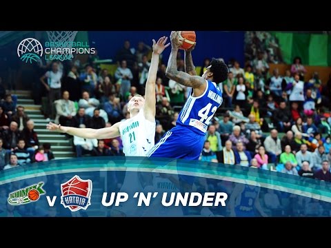 Mullings with a perfect shot!