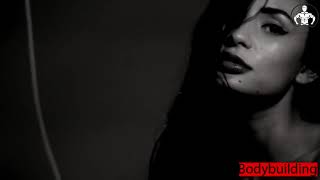 Beautiful Queen and Very Sexy Hot Rosie Roff