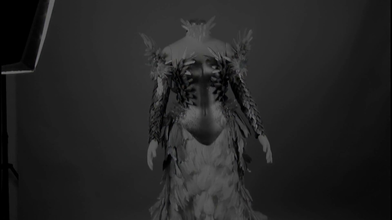 Fairytas - tvorba šatů Crystal Dragon, 2017