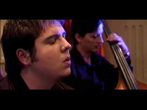 Victor Lavric Project - Te astept sa mai visam