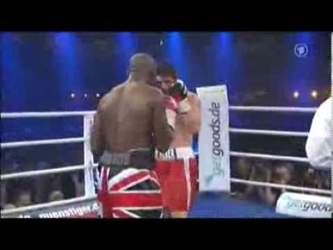 Marco Huck vs Ola Afolabi II