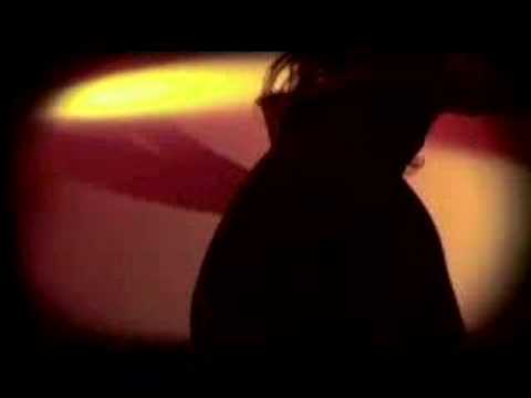 La TOXINE feat IRON SY : "cherche ap, j'veux ap"