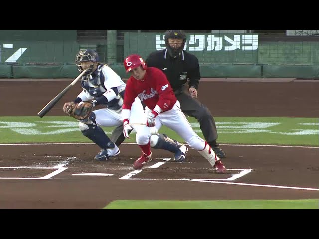 1回表 バファローズ・伊藤 折れたバットがまさかの顔面直撃!? 2014/5/23 Bs-C