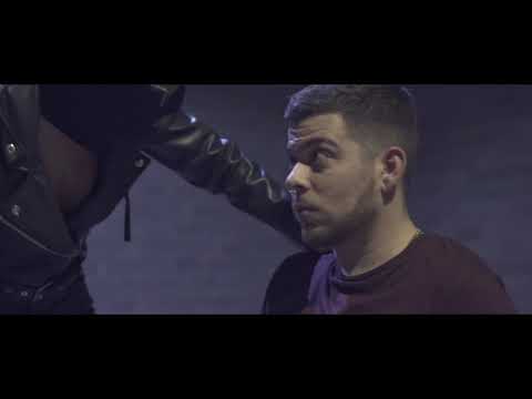 Diego El Jhane - Gafitas Intelectuales [Videoclip Oficial]