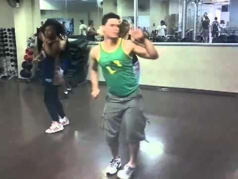 MC Koringa e MC Marcinho   Joga o Tambor Pro Alto ensaio Aerodance Brasil em 15 06 2013