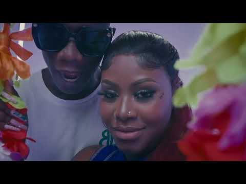 Sophia Dancehall Diva - Komchop feat. Jizzle (Official Music Video)