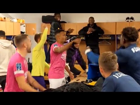 La joie du vestiaire sochalien après le succès contre l'ASSE