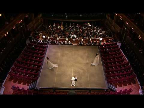 Bianco Rosso e Verdi (2)-VINCITORE Premio Abbiati 2009 per l'iniziativa-Teatro Massimo di Palermo