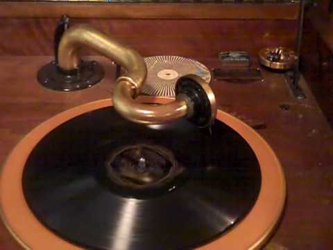 JOHNNY JOHNSON'S STATLER PENNSYLVANIANS FRANKLYN BAUR - ONCE IN A LIFETIME - ROARING 20'S.MP4