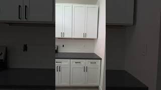 Download the video "Astoria * 2 Bedroom 1 Bathroom *"