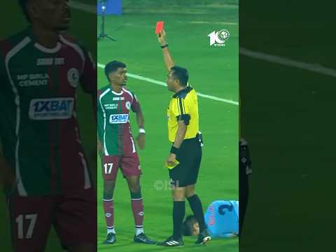 DRAMA UNFOLDS IN #MCFCMBSG! 🔥 | #ISL #ISL10 #LetsFootball #Shorts