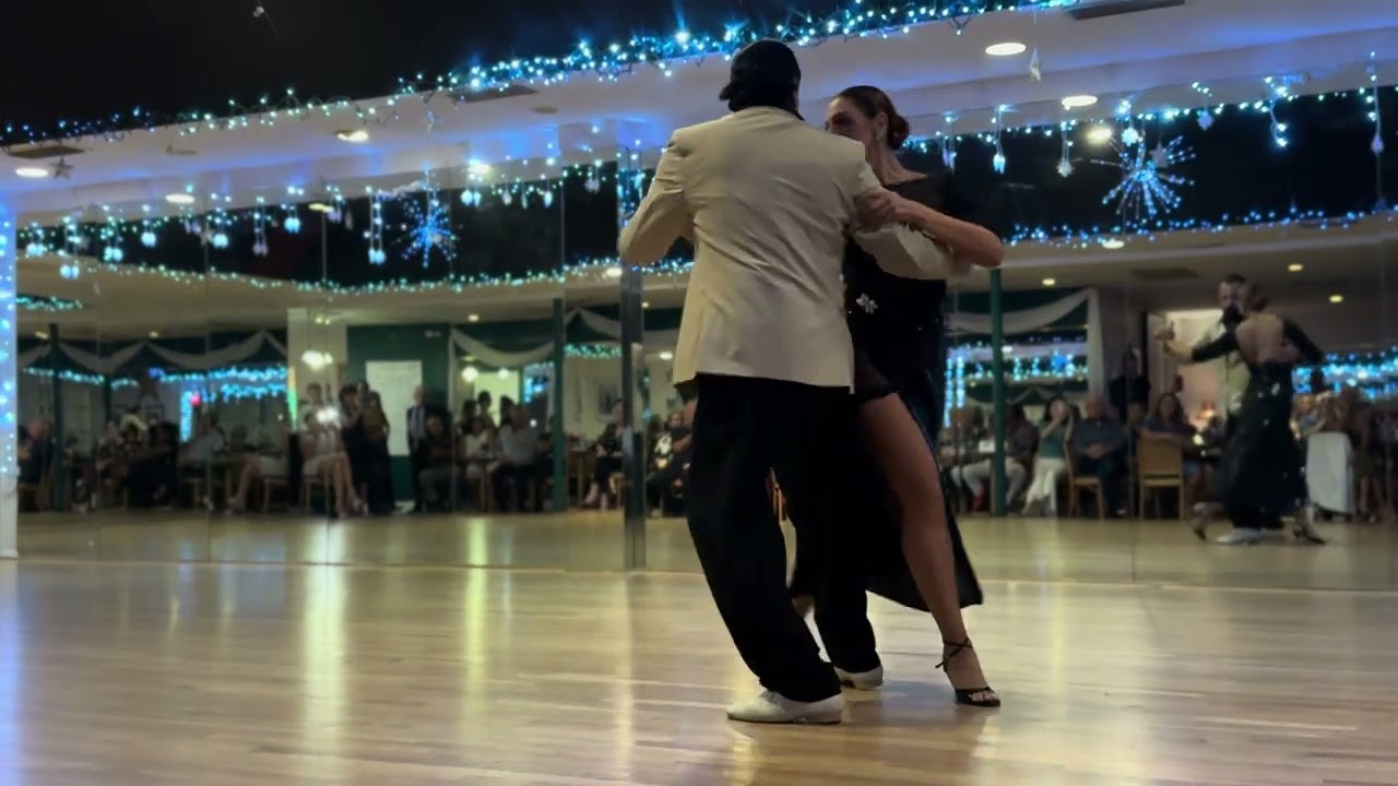 Rino Fraina and Graziella Pulvirenti (Rie Pajaso) Juan D'arienzo