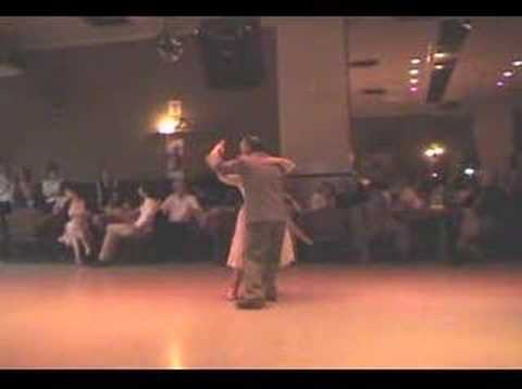 Tango Milonguero - Osvaldo y Coca