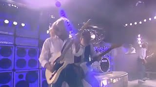Status Quo - Can&#39;t Give You More &amp; Whatever You Want (Les Nuls L&#39;émission)