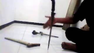 Download lagu Keris bisa berdiri dan menari sendiri mp3