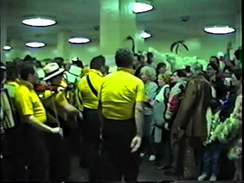 1987 Show of Shows Aisle Broomall String Band