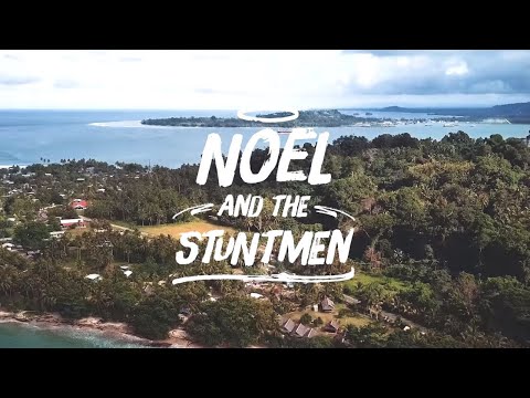 Jay Brown & Darcy DeClouett Score Uncrowded Waves in PNG