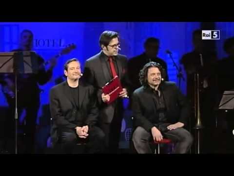 610 2D - Lillo & Greg - Duri di orecchio VS non parlate troppo forte