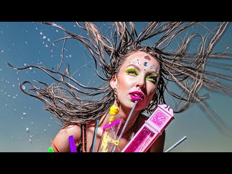 Slippery Slope (Trailer) | Maxim Gorki Theater